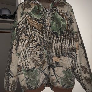 Men’s insulated camo jacket